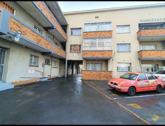 1 BEDROOM APARTMENT FOR SALE IN TOWNSEND ESTATE